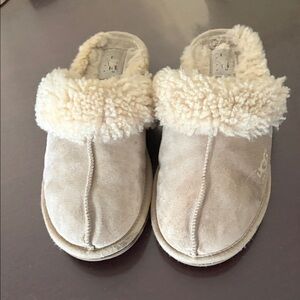 UGG Cream Shearling Slip-On Slippers